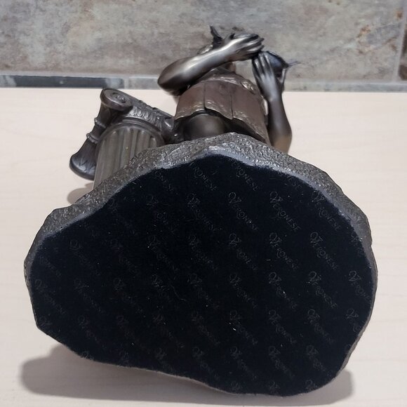 Hymenaeus Bronze Statue Sculpture Holding Two Doves Greek God of Marriage Feasts - Picture 4 of 10